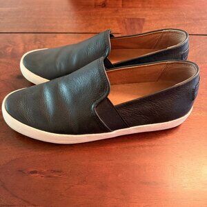 Frye Ivy Slip On Black 7.5